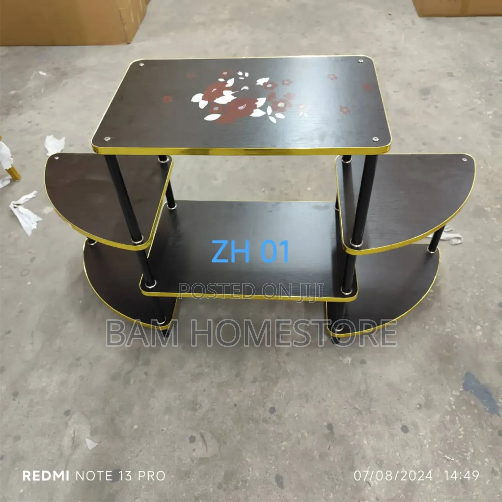 Simple Tv Showcase