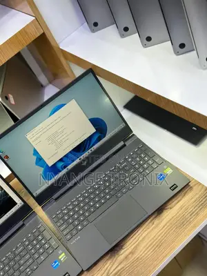 New Laptop HP Victus 15 16GB Intel Core I5 SSD 16 GB