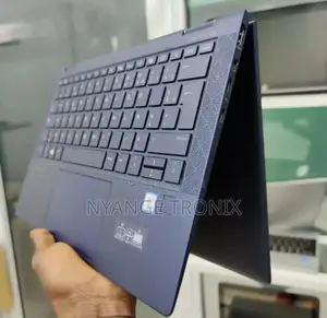 Laptop HP Dragonfly G4 16GB Intel Core I5 SSD 512GB