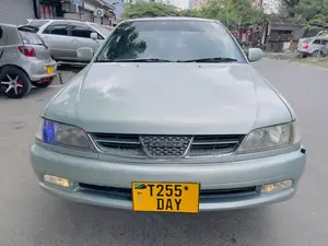 Toyota Carina 2000 Silver