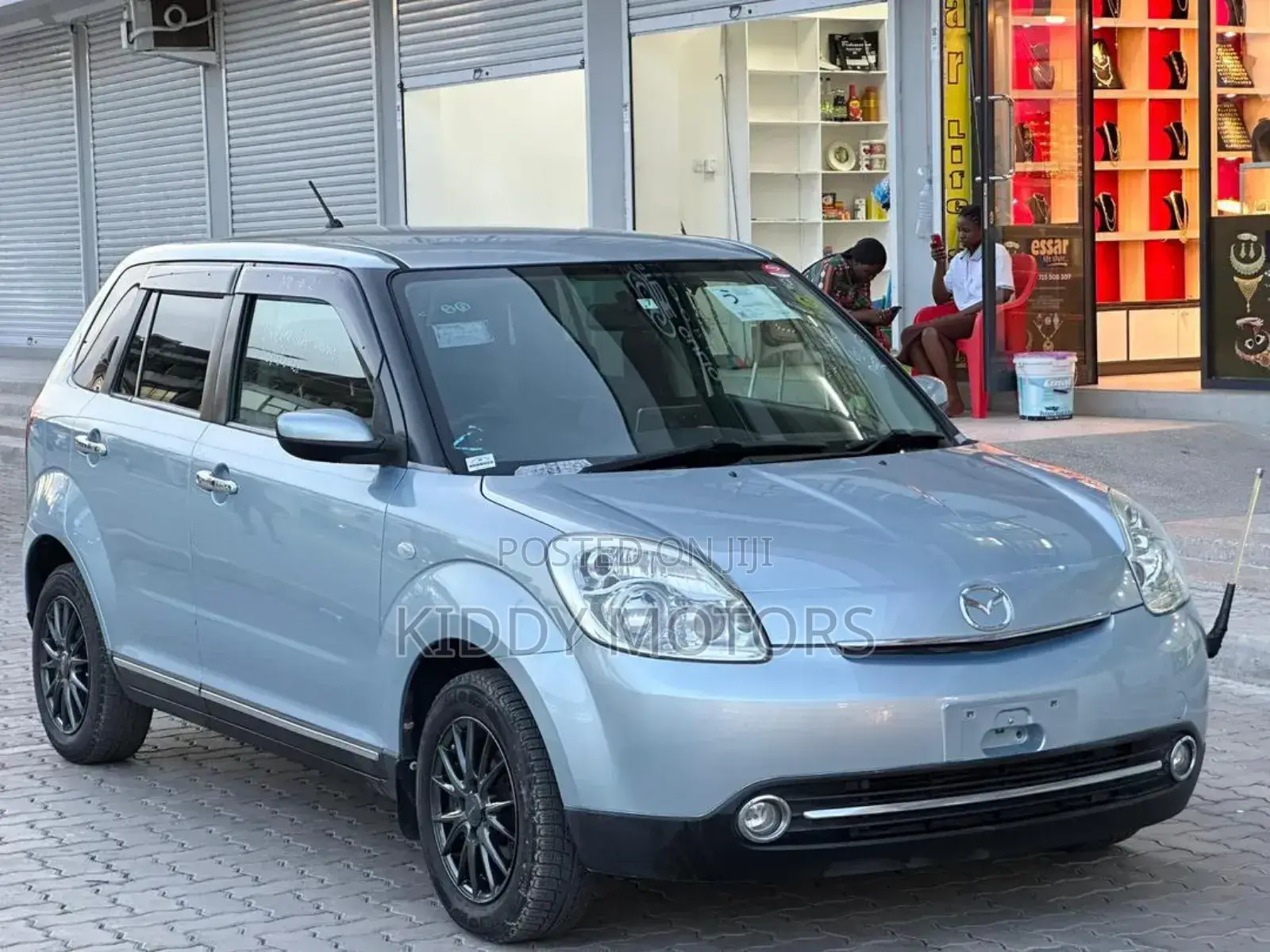 Mazda Verisa 2007