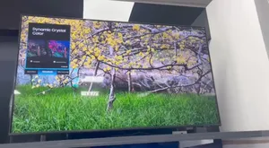 Samsung 43” Crystal Uhd Du7000 / 7010tizen Os Smart Tv(2024)