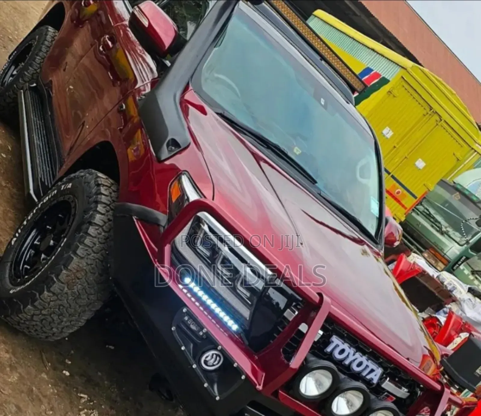 Toyota Land Cruiser 2015 Red
