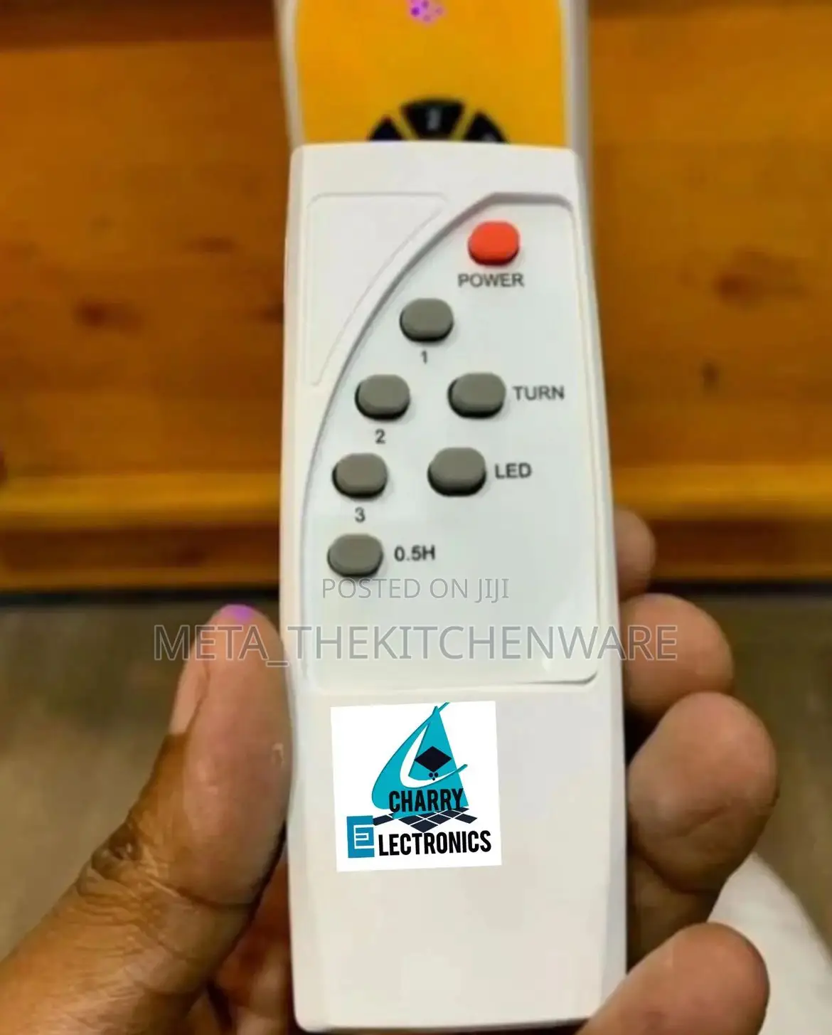Mewe Rechargeable Fan With Remote Control Size 18