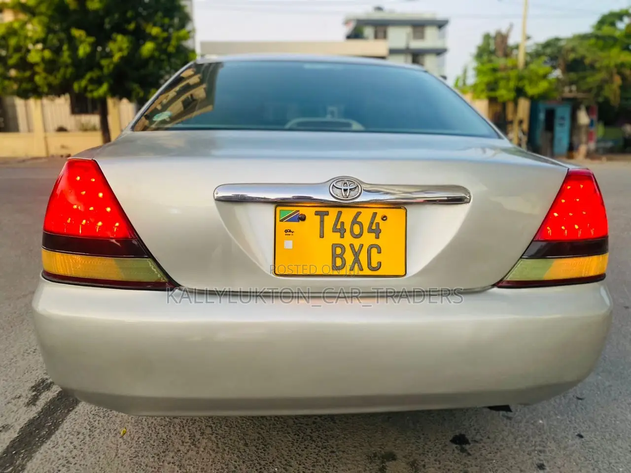 Toyota Mark II 2003 Silver