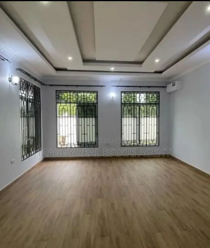 3bdrm House in Boko Magengeni, Bunju for rent