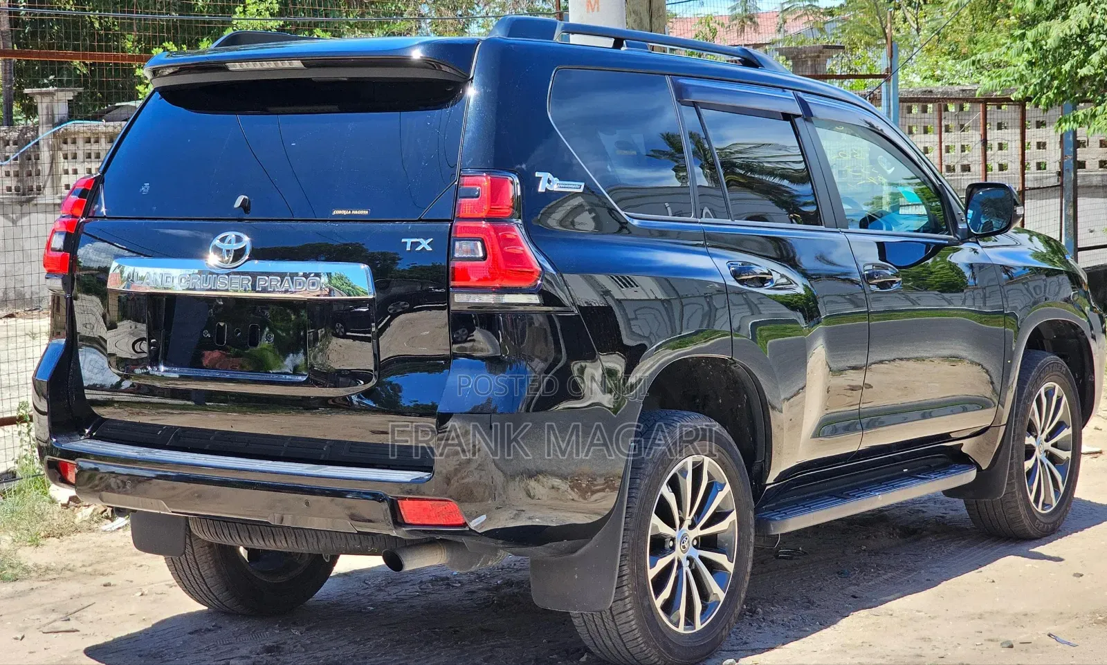 Toyota Land Cruiser Prado 2.7 2020 Black