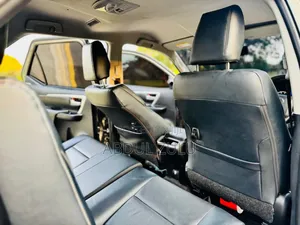 Toyota Fortuner 2023 Teal