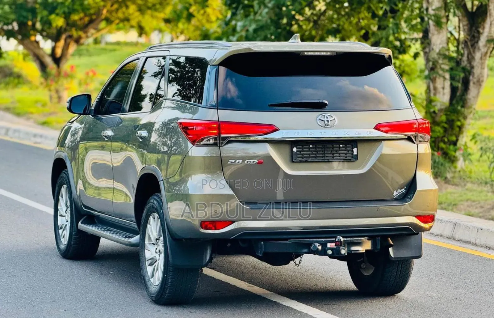 Toyota Fortuner 2023 Teal