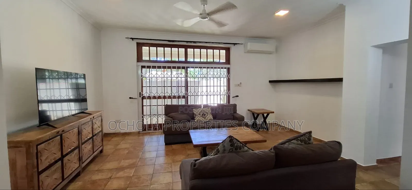 Furnished 4bdrm Villa in Masaki for rent