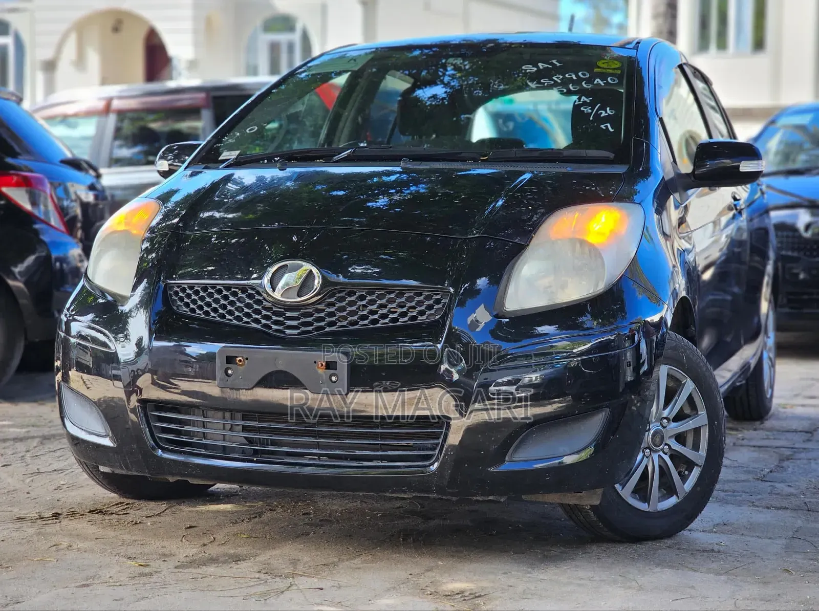Toyota Vitz 2009 Black
