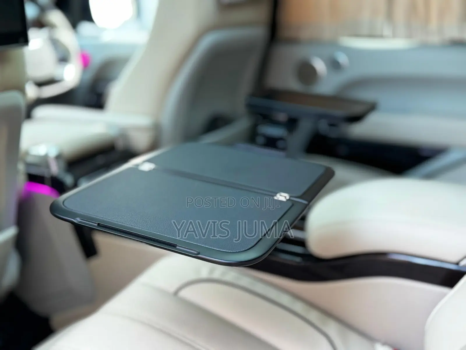 Land Rover Range Rover Vogue 2019 Blue