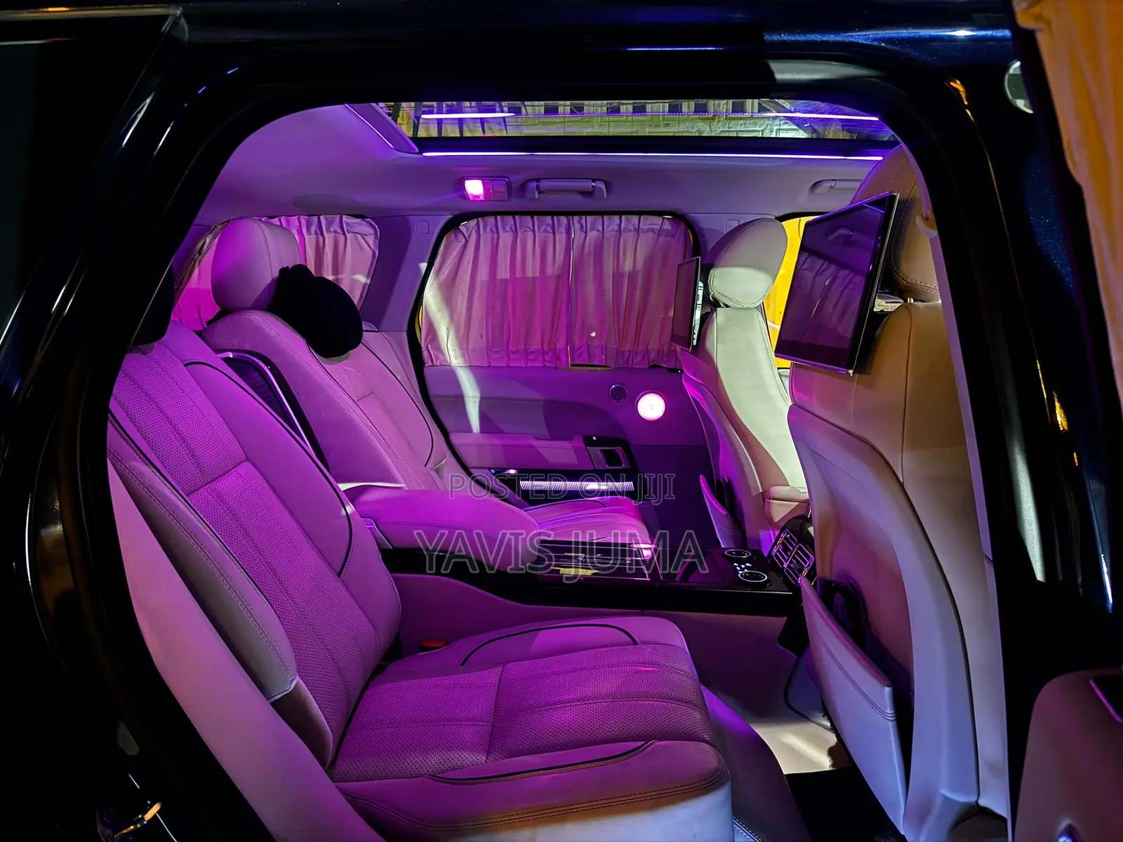 Land Rover Range Rover Vogue 2019 Blue