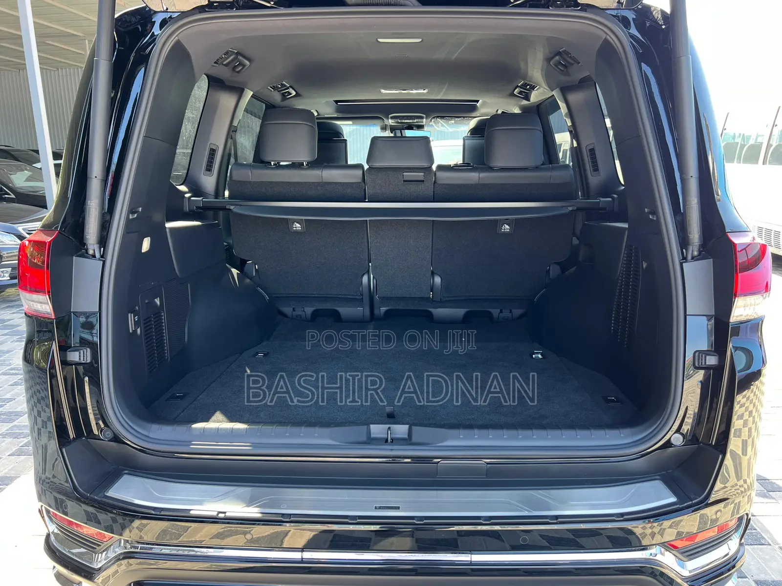 Toyota Land Cruiser 3.3 Diesel 4WD 2022 Black