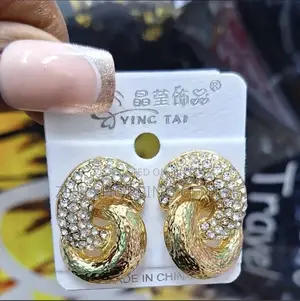 Earrings Pambe