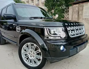 Land Rover Discovery 2013 Black