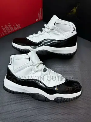 New Sneakers/Raba Mpya Na Og