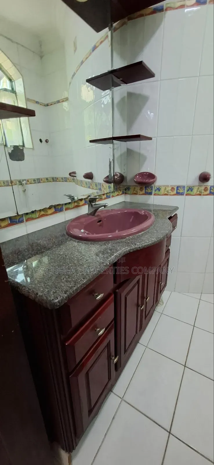 Furnished 4bdrm Villa in Masaki for rent