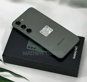 New Samsung Galaxy S23 256 GB Green