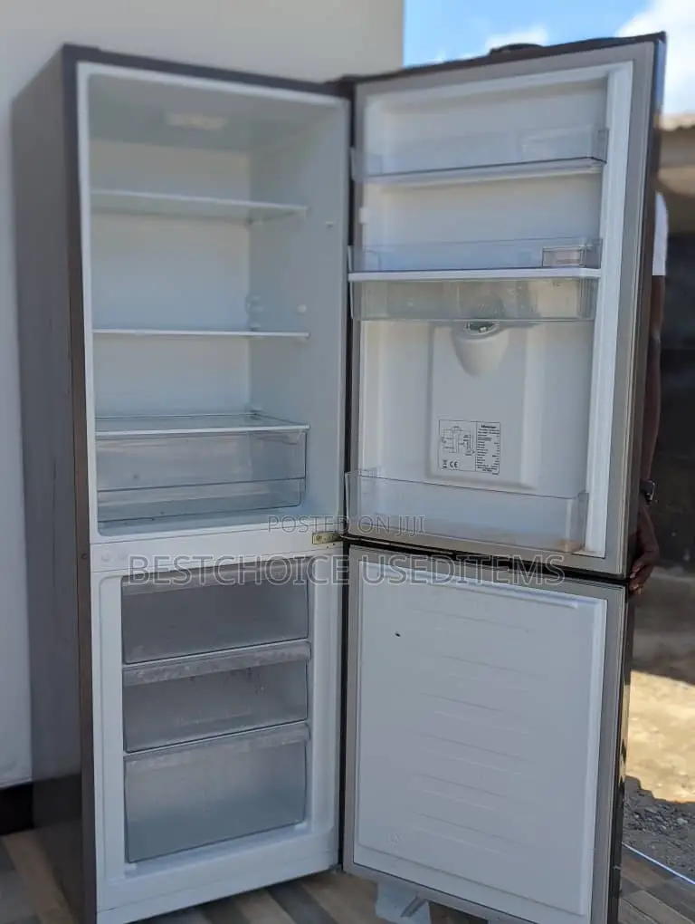 Hesense Fridge Lita Kubwa Mno Lita Water Dispensor