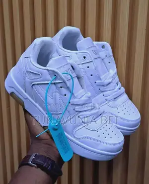 Off White Rubber