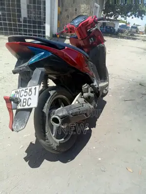 Honda 2017 Red