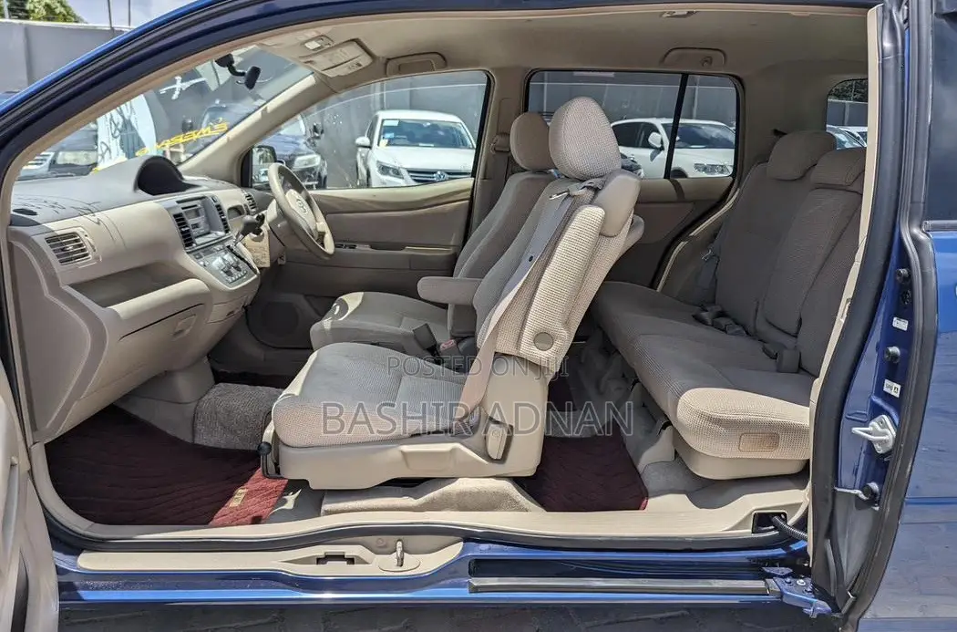 Toyota Raum 1.5 FWD 2003 Blue