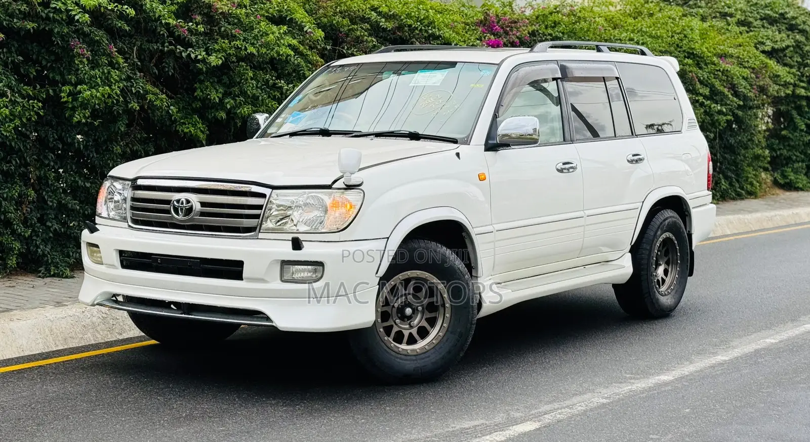 Toyota Land Cruiser 100 VX 4.7 V8 2005 White