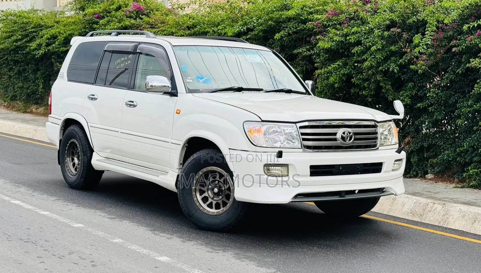 Toyota Land Cruiser 100 VX 4.7 V8 2005 White