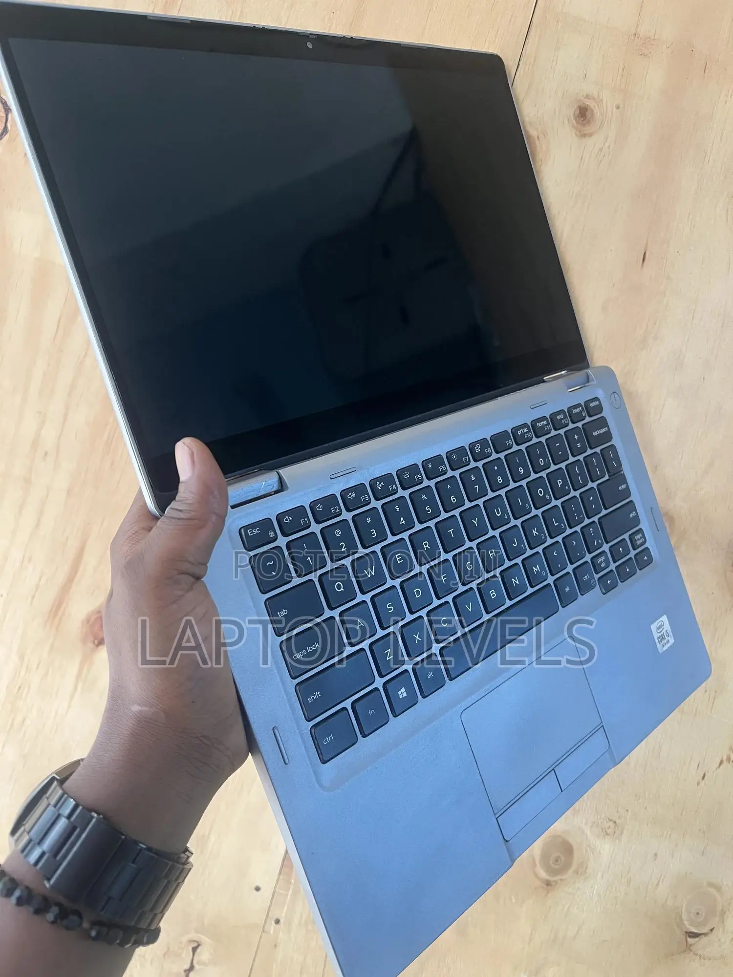 Laptop Dell Latitude 5310 8GB Intel Core I5 SSD 256GB