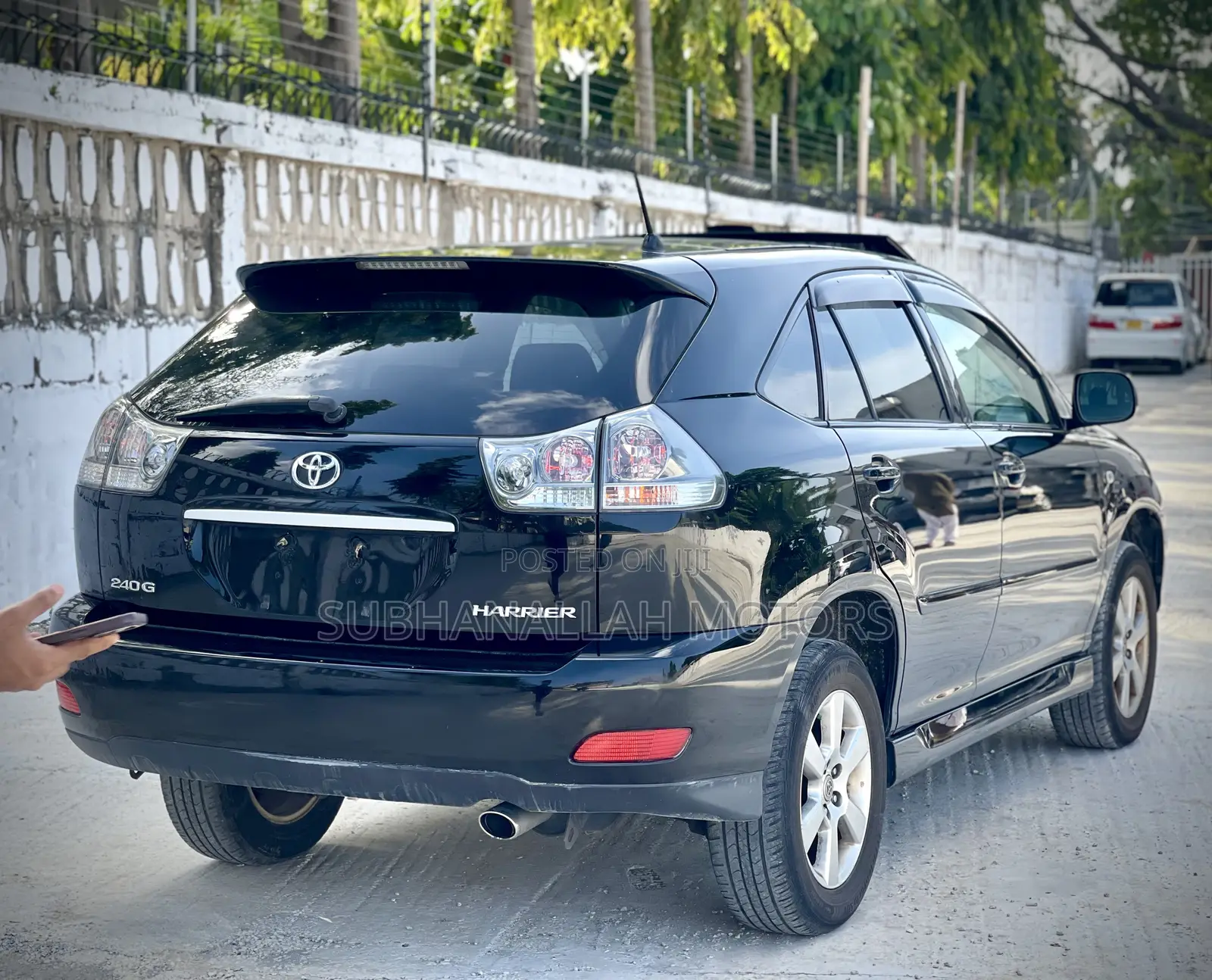 Toyota Harrier 2.4 2005 Black