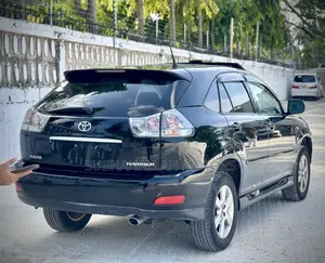 Toyota Harrier 2.4 2005 Black