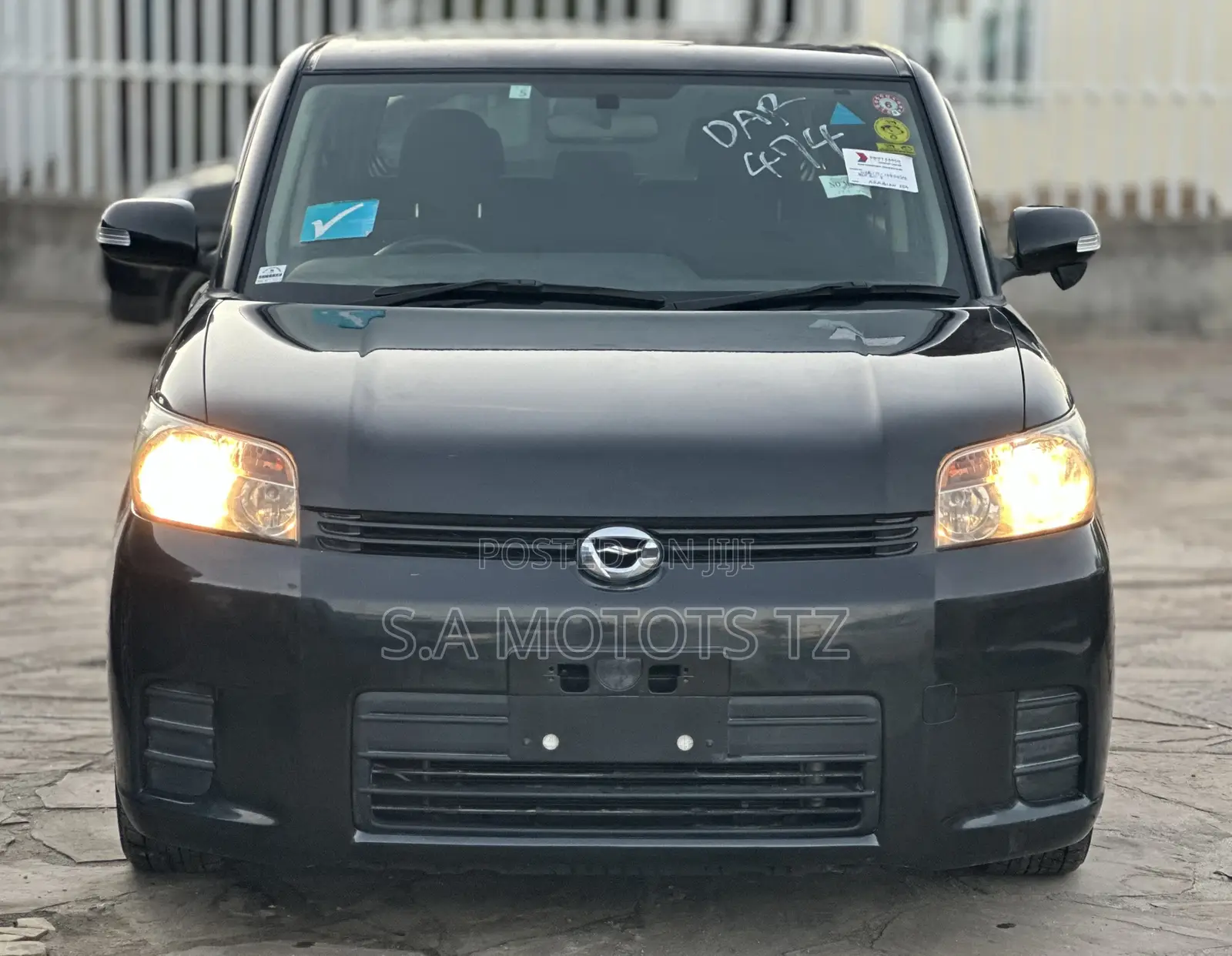 Toyota Corolla Rumion Hatchback 1.5 FWD 2008 Black