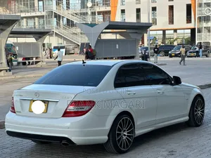 Mercedes-Benz C200 2007 White