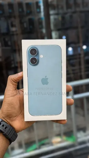 New Apple iPhone 16 128 GB Blue