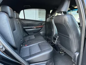 Toyota Harrier 2014 Black