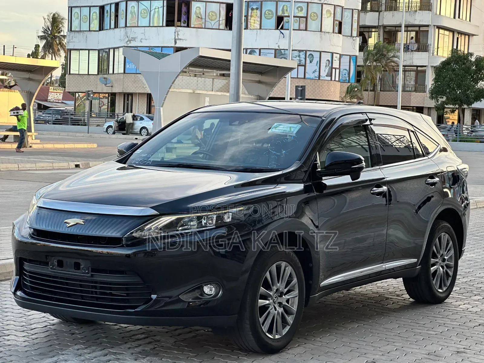 Toyota Harrier 2014 Black