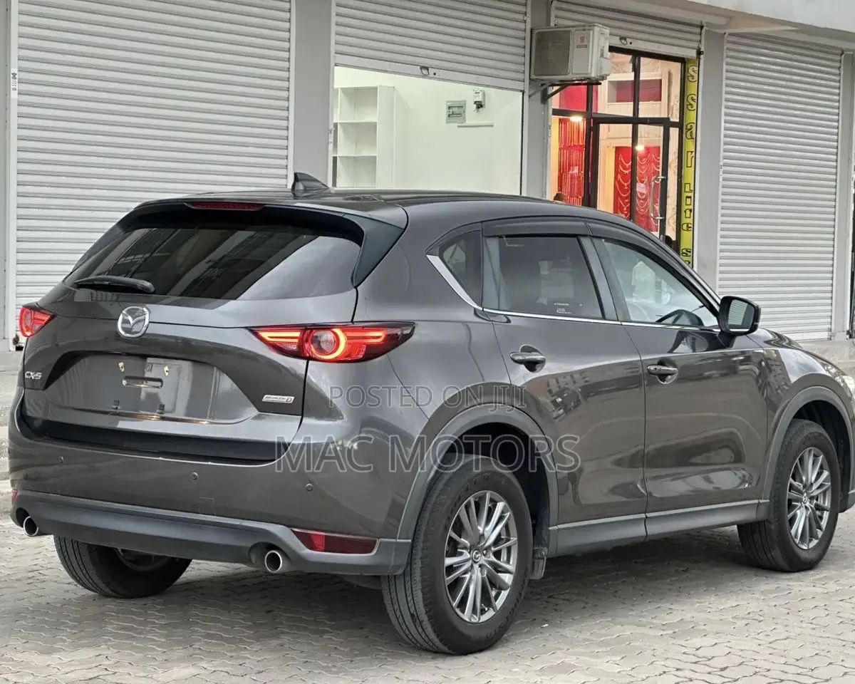 Mazda CX-5 2017 Gray