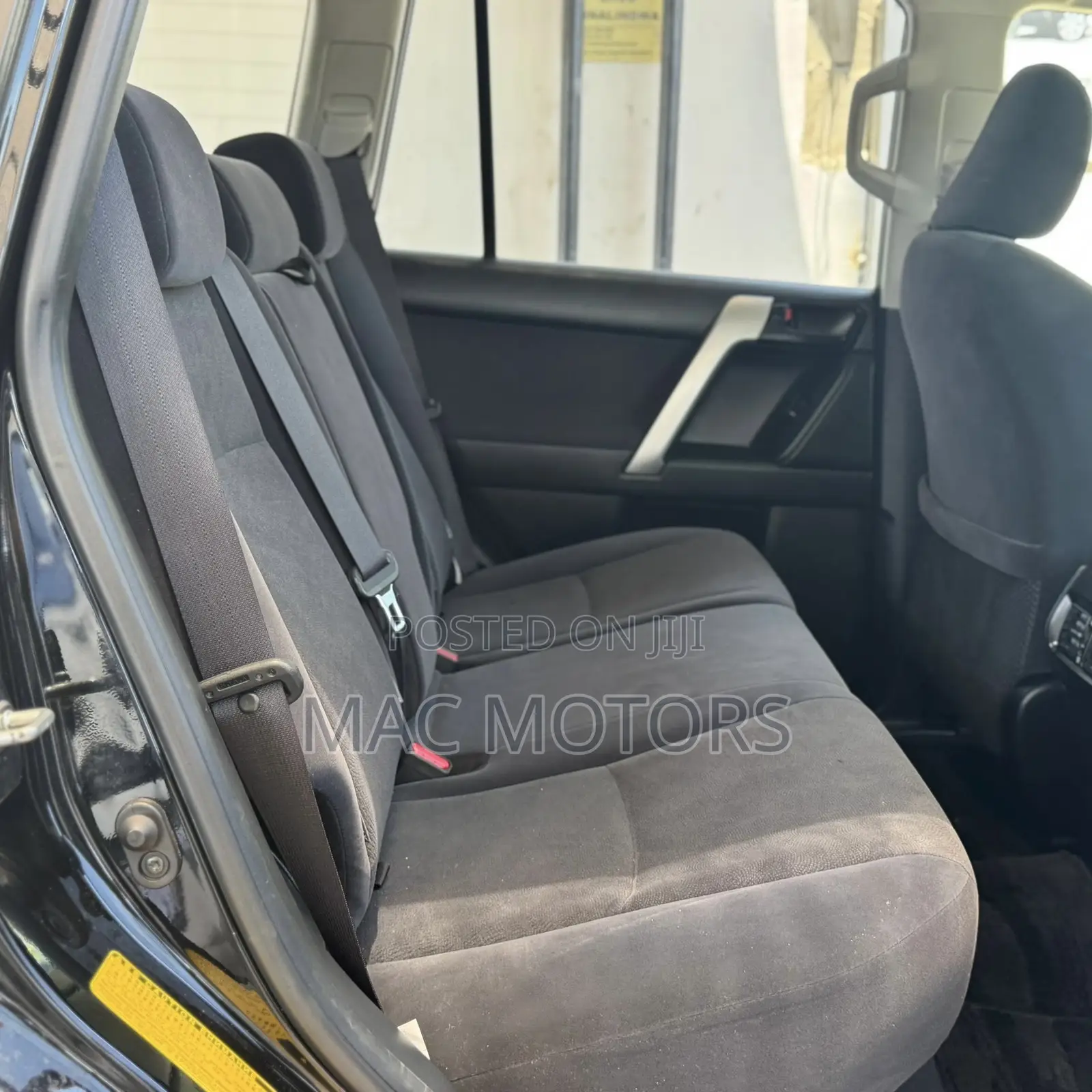 Toyota Land Cruiser Prado 2016 Black