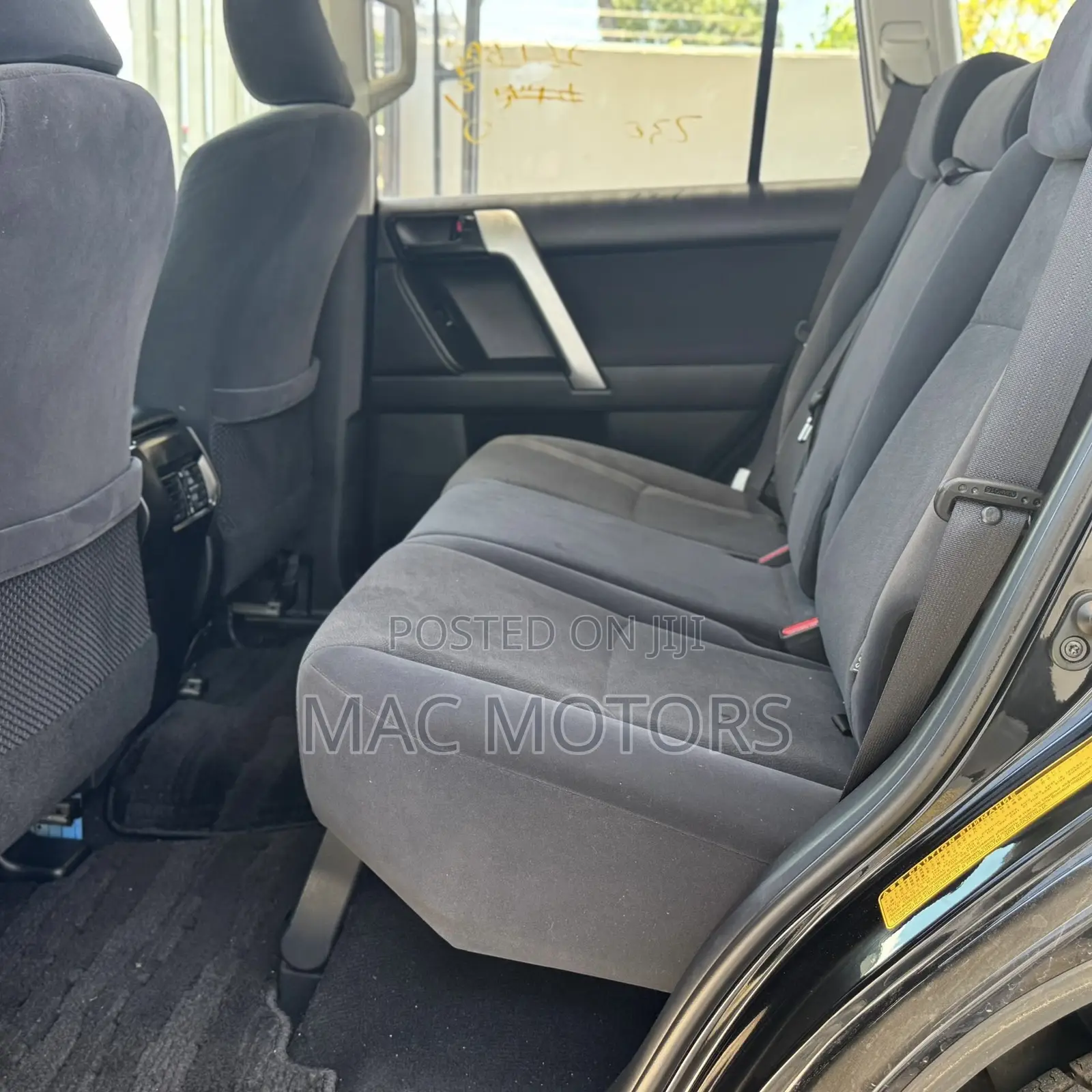 Toyota Land Cruiser Prado 2016 Black