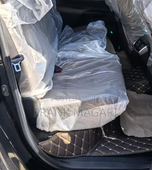 Toyota Hilux 2016 Black