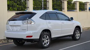 Toyota Harrier 2.4 2006 White