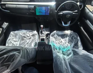 Toyota Hilux 2018 Gray