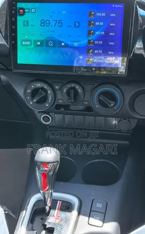 Toyota Hilux 2018 Gray