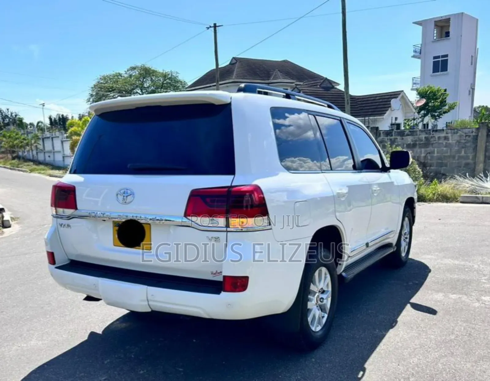 Toyota Land Cruiser 2020 White