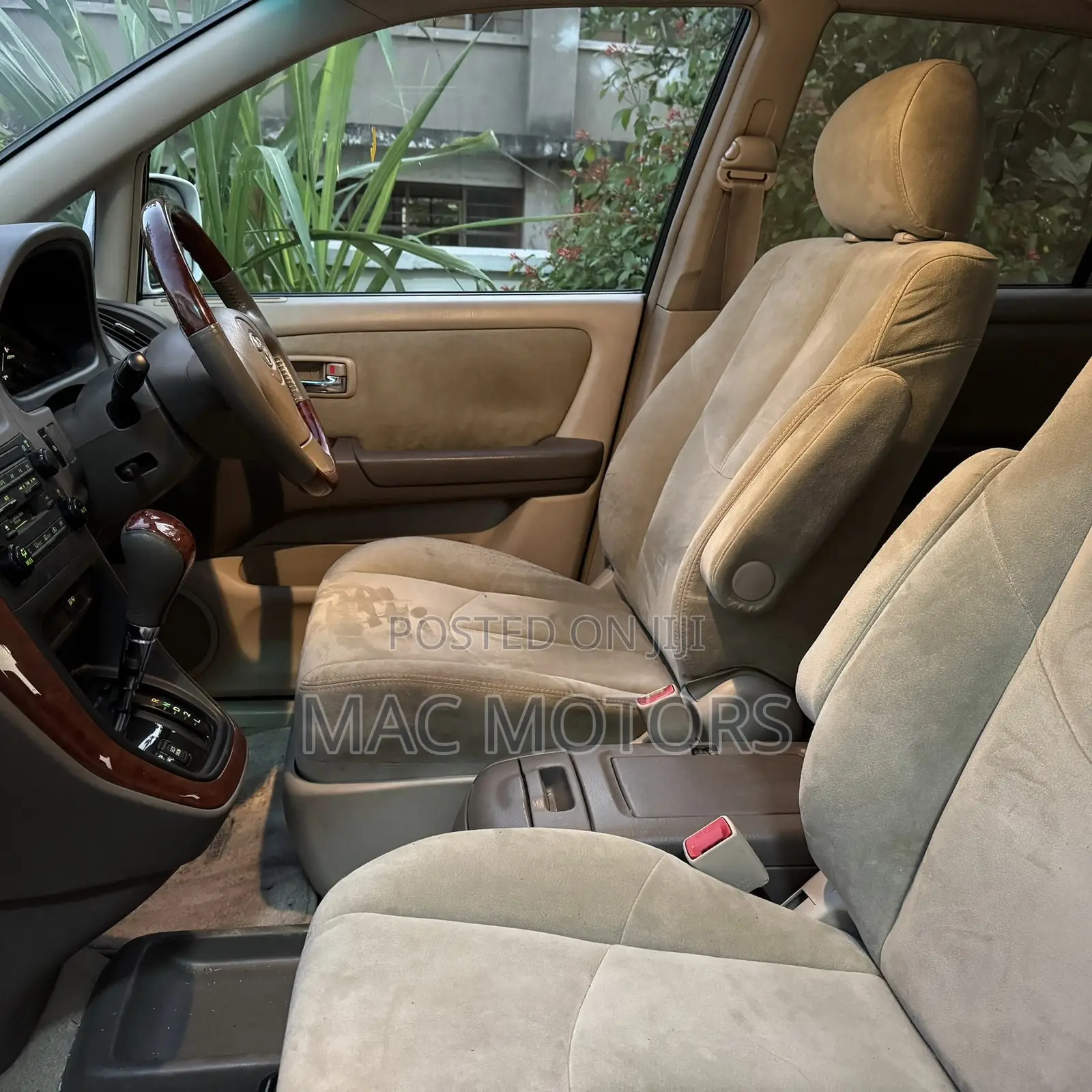 Toyota Harrier 2002 White