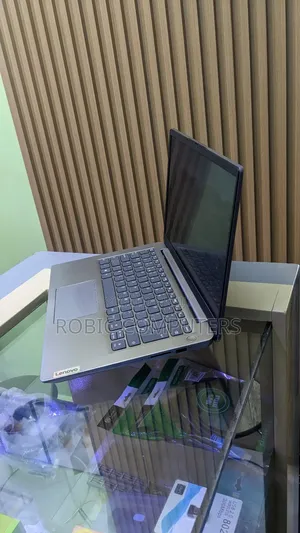 Laptop Lenovo Ideapad 3 12GB Intel Core I7 HDD+SSD 256GB