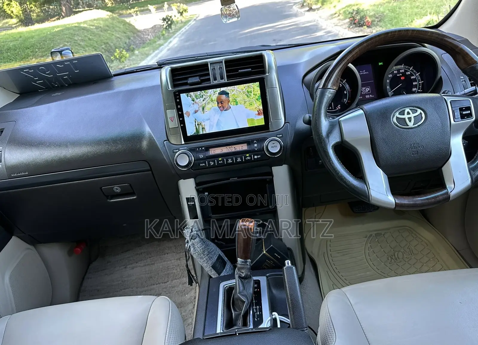Toyota Land Cruiser Prado 2010 Black