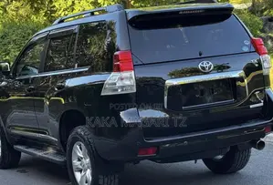Toyota Land Cruiser Prado 2010 Black