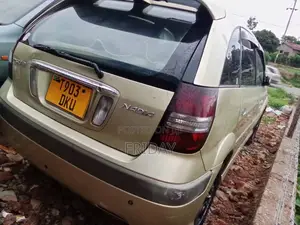 Toyota Nadia 2003 Green